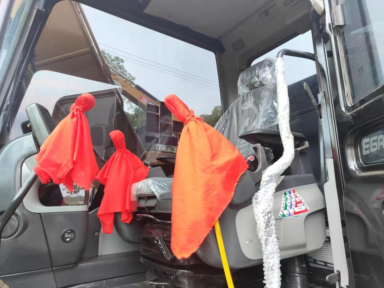 Used caterpillar 313D2GC  excavator