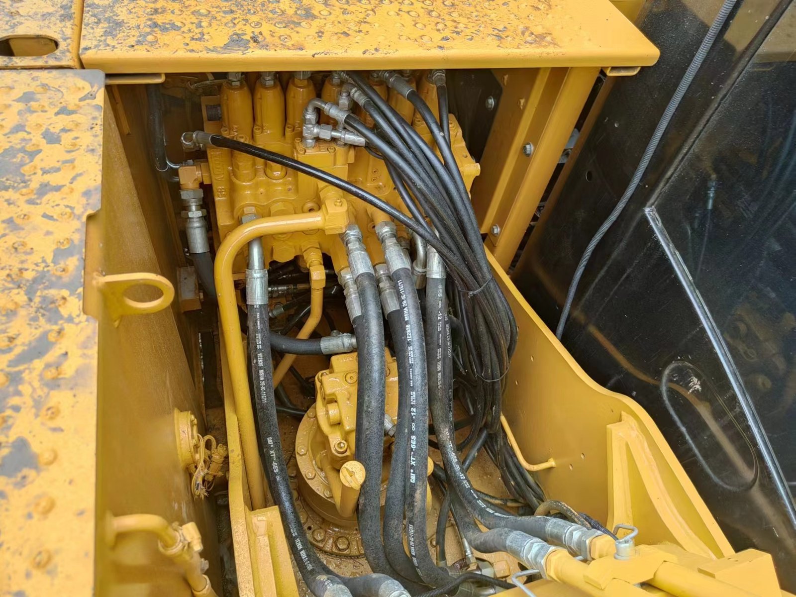 Used caterpillar 313D2GC  excavator