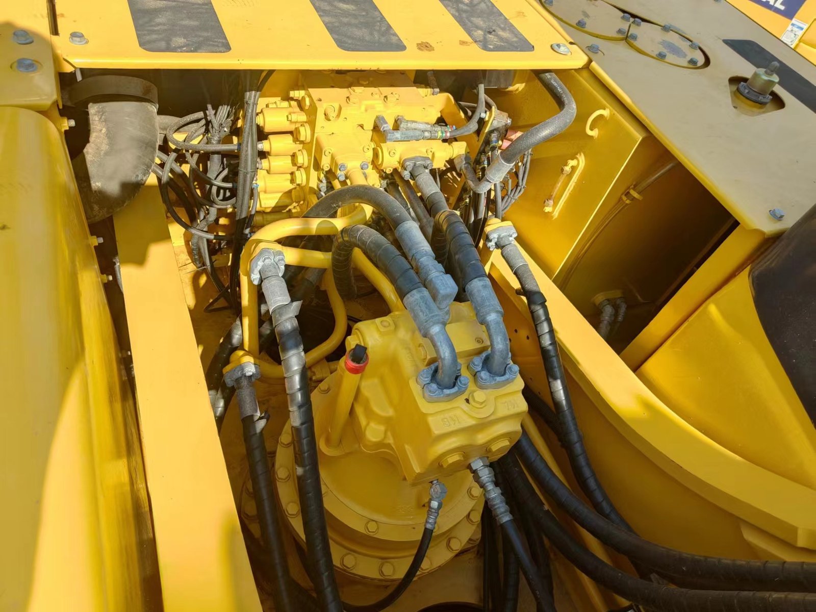 Used Komatsu pc360 excavator