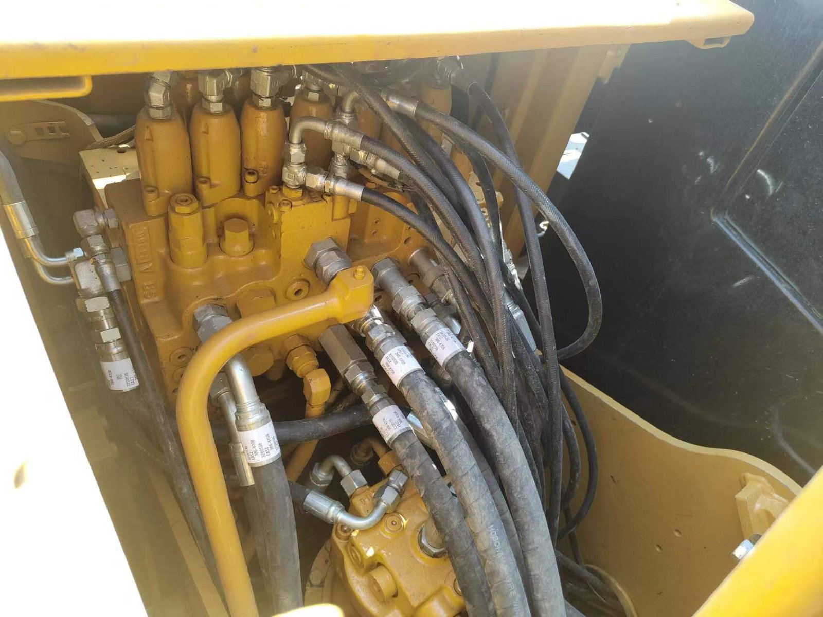 Used caterpillar 313D2GC excavator