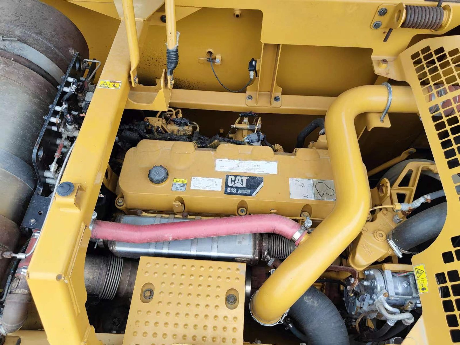 Used caterpillar 349e excavator