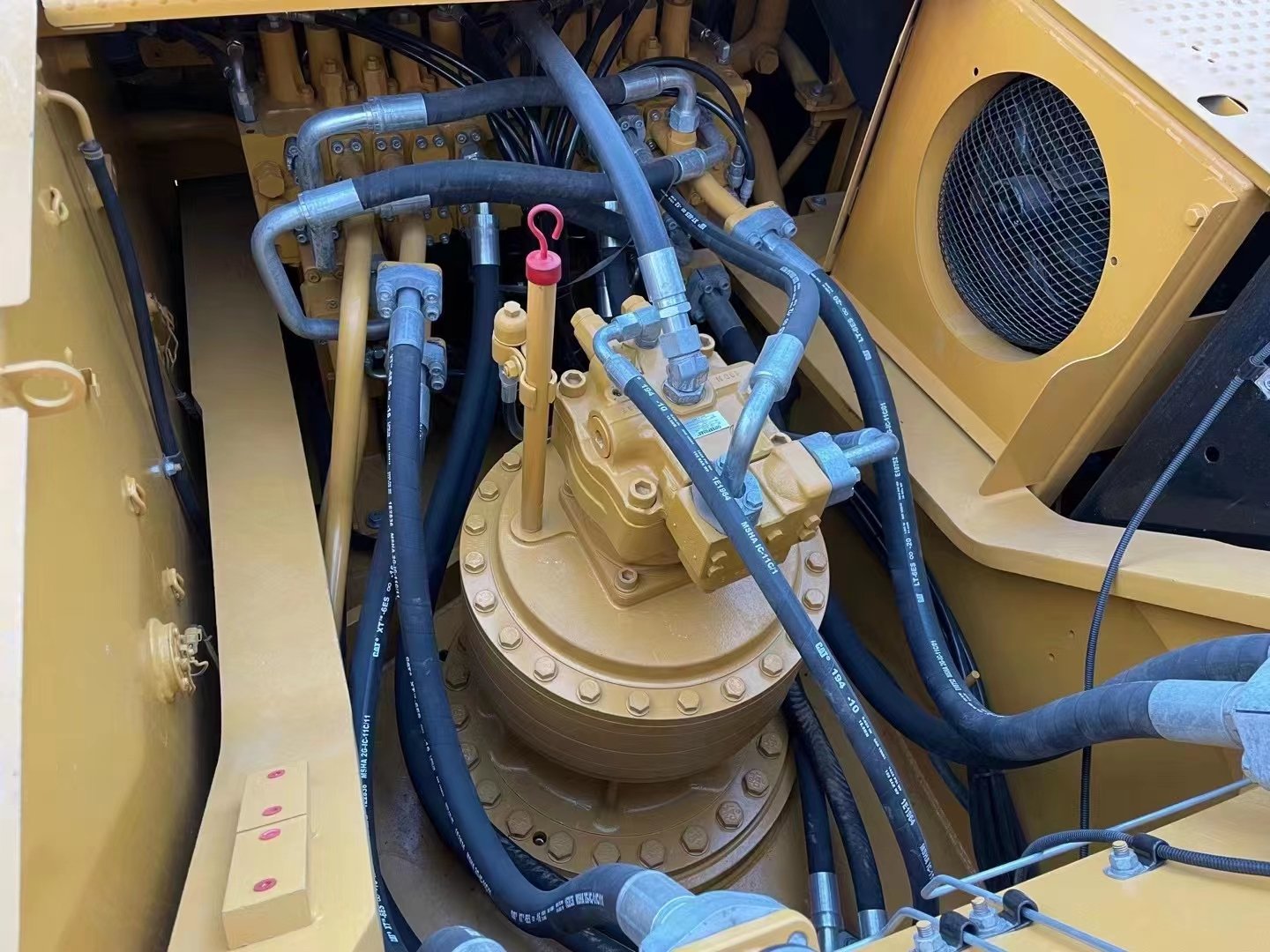 Used caterpillar 340d excavator