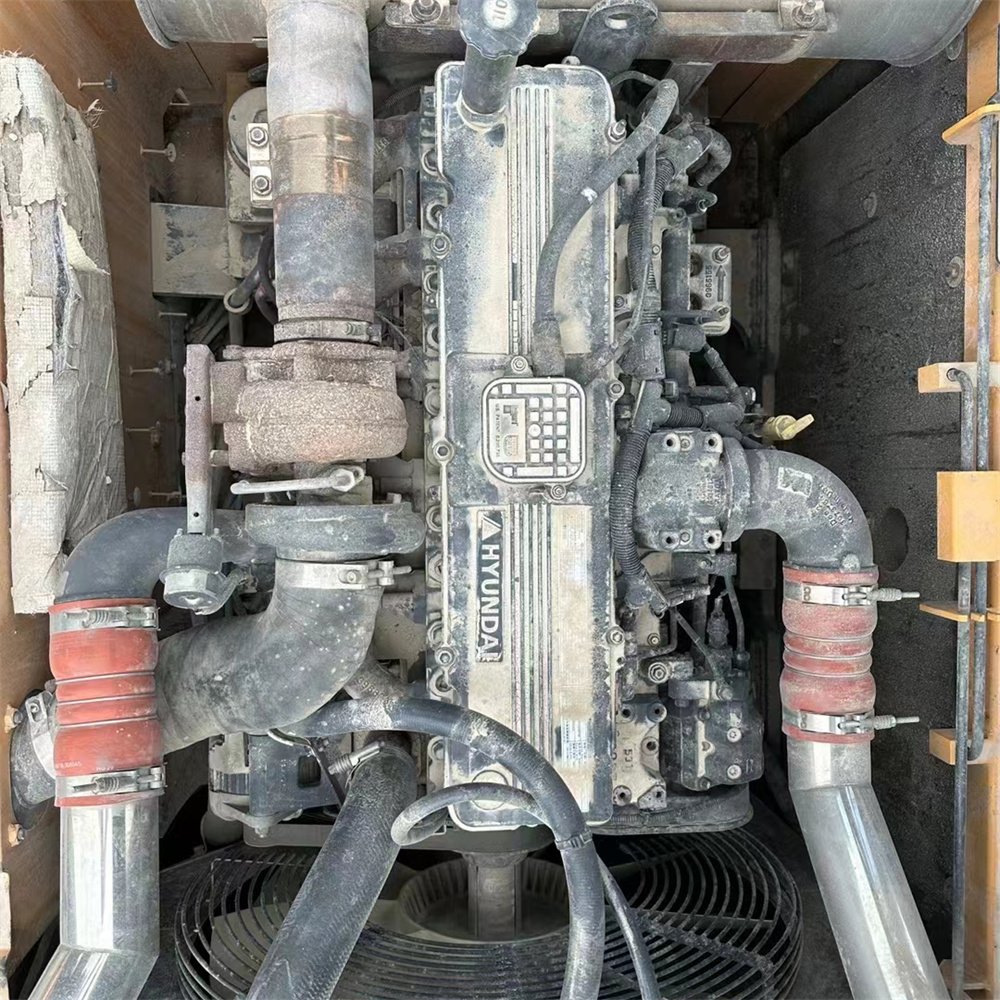 Used Hyundai 350L excavator