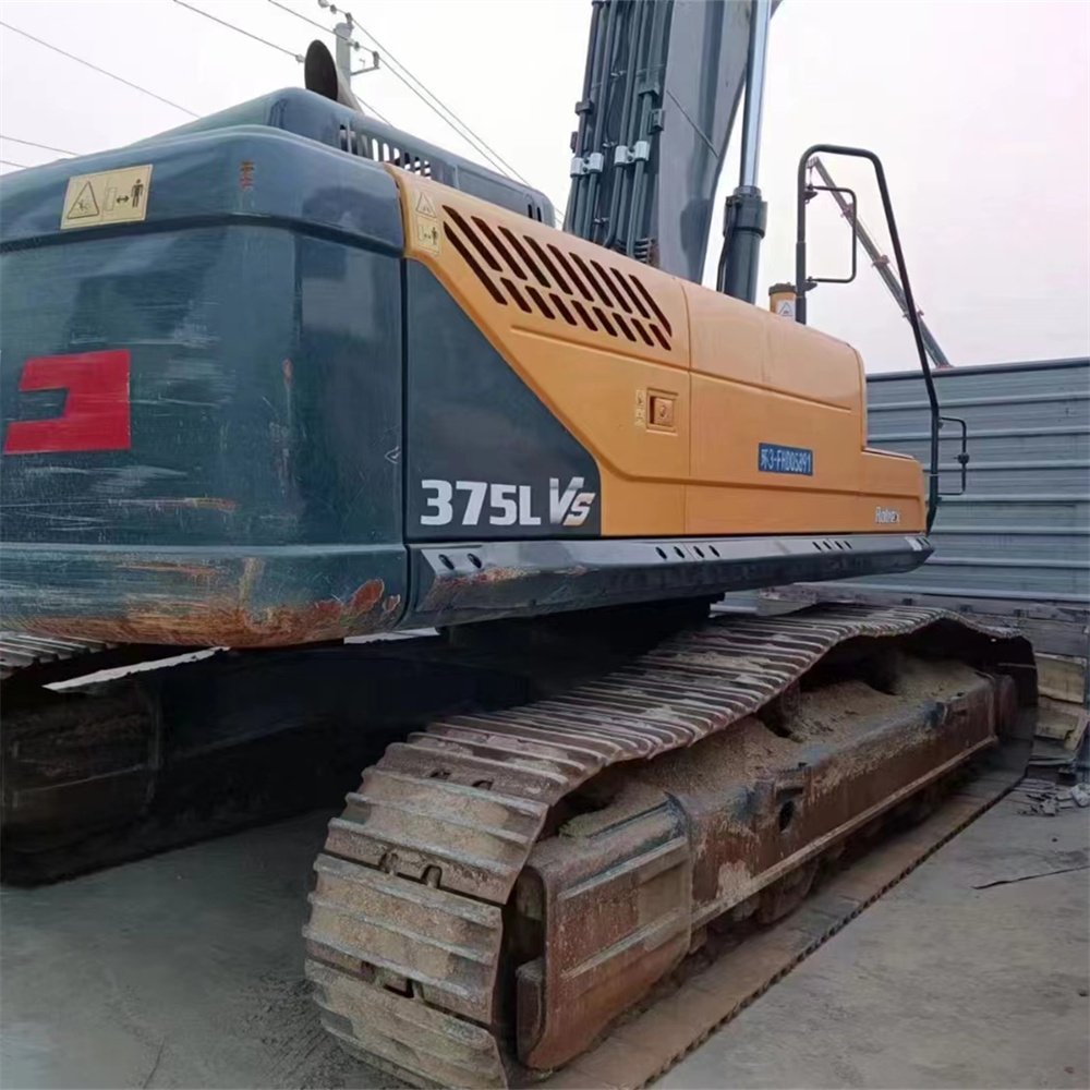 Used Hyundai 375L excavator