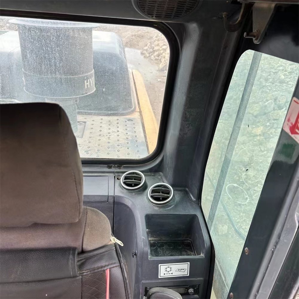 Used Hyundai 350L excavator