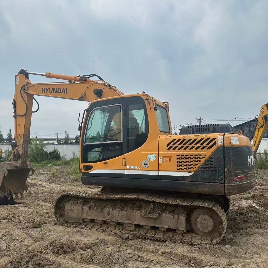 Used Hyundai 150-8 excavator