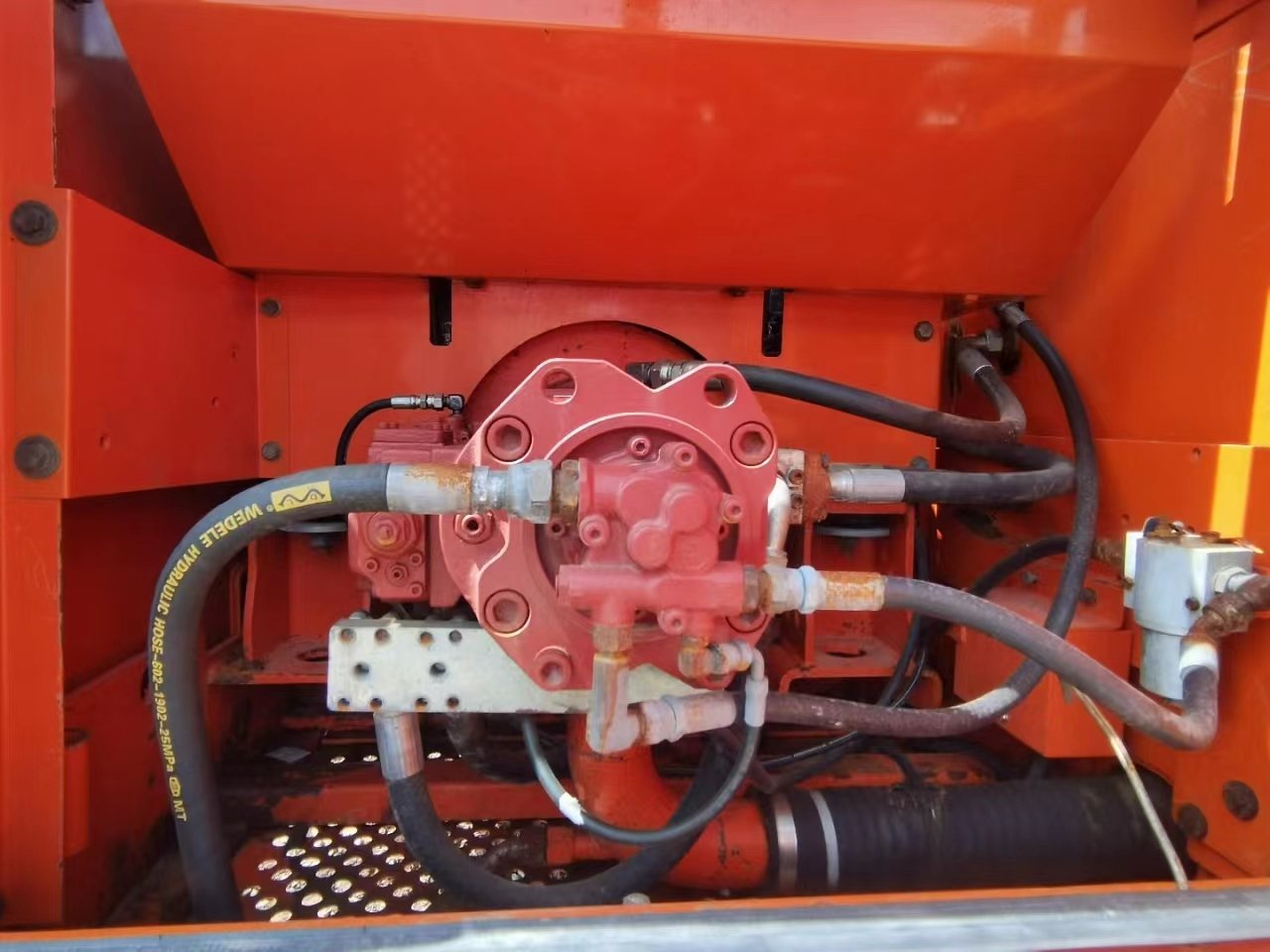Used Doosan DH300 excavator