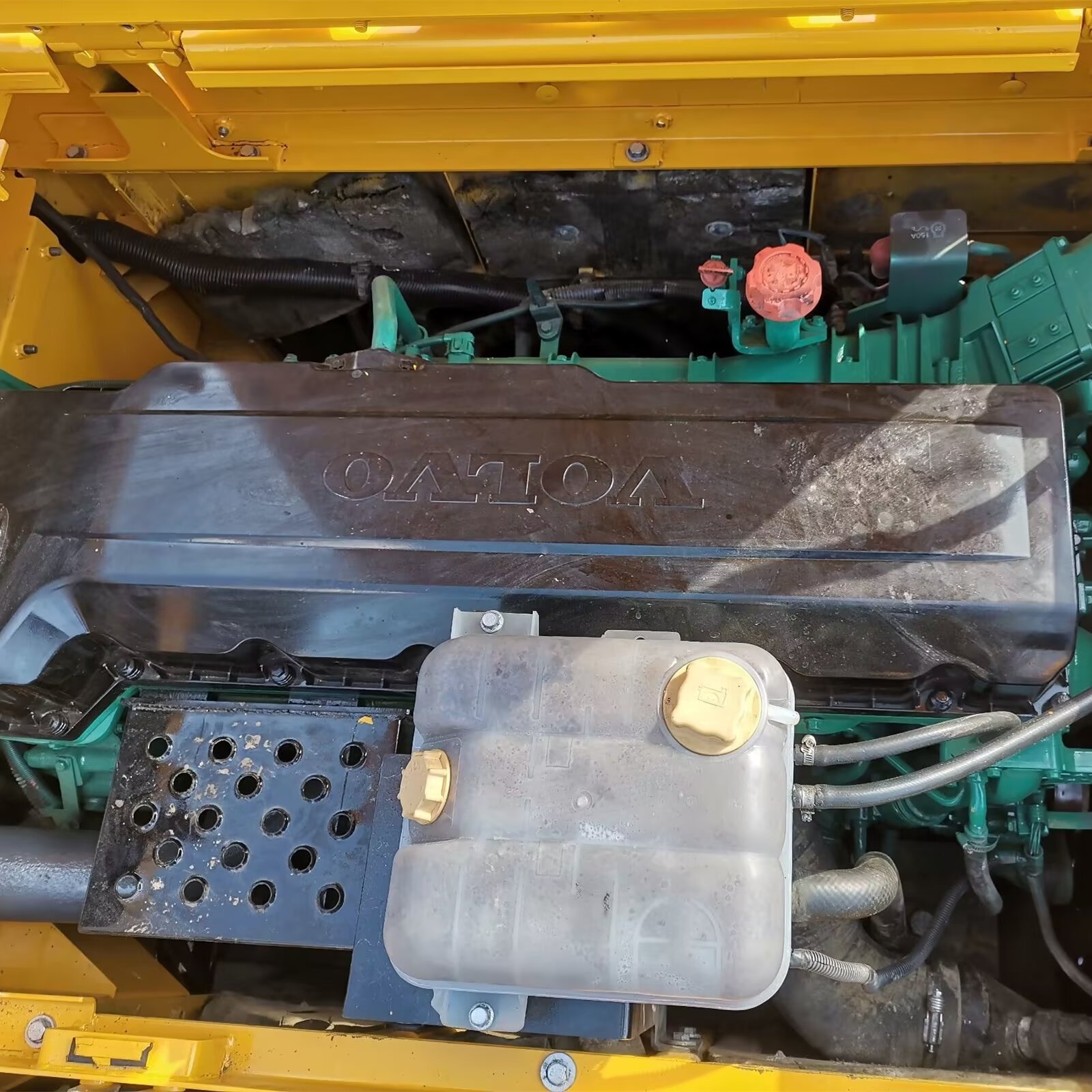 Used VOLVO EC480 excavator