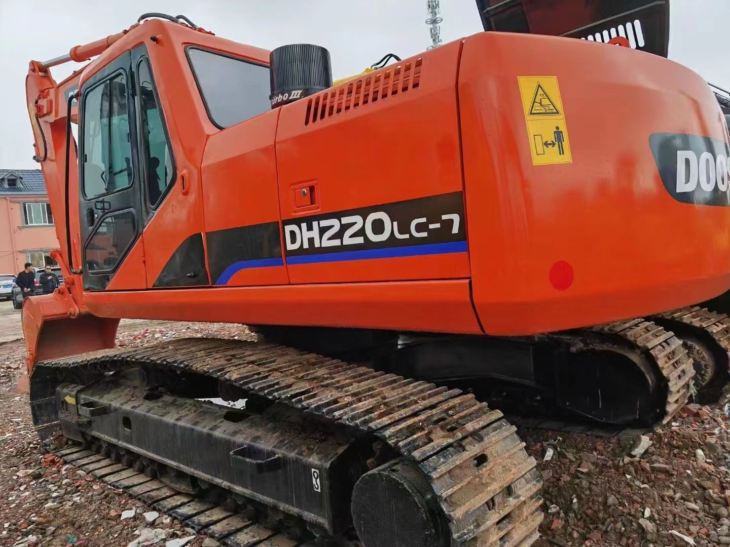 Used Doosan DH220 excavator