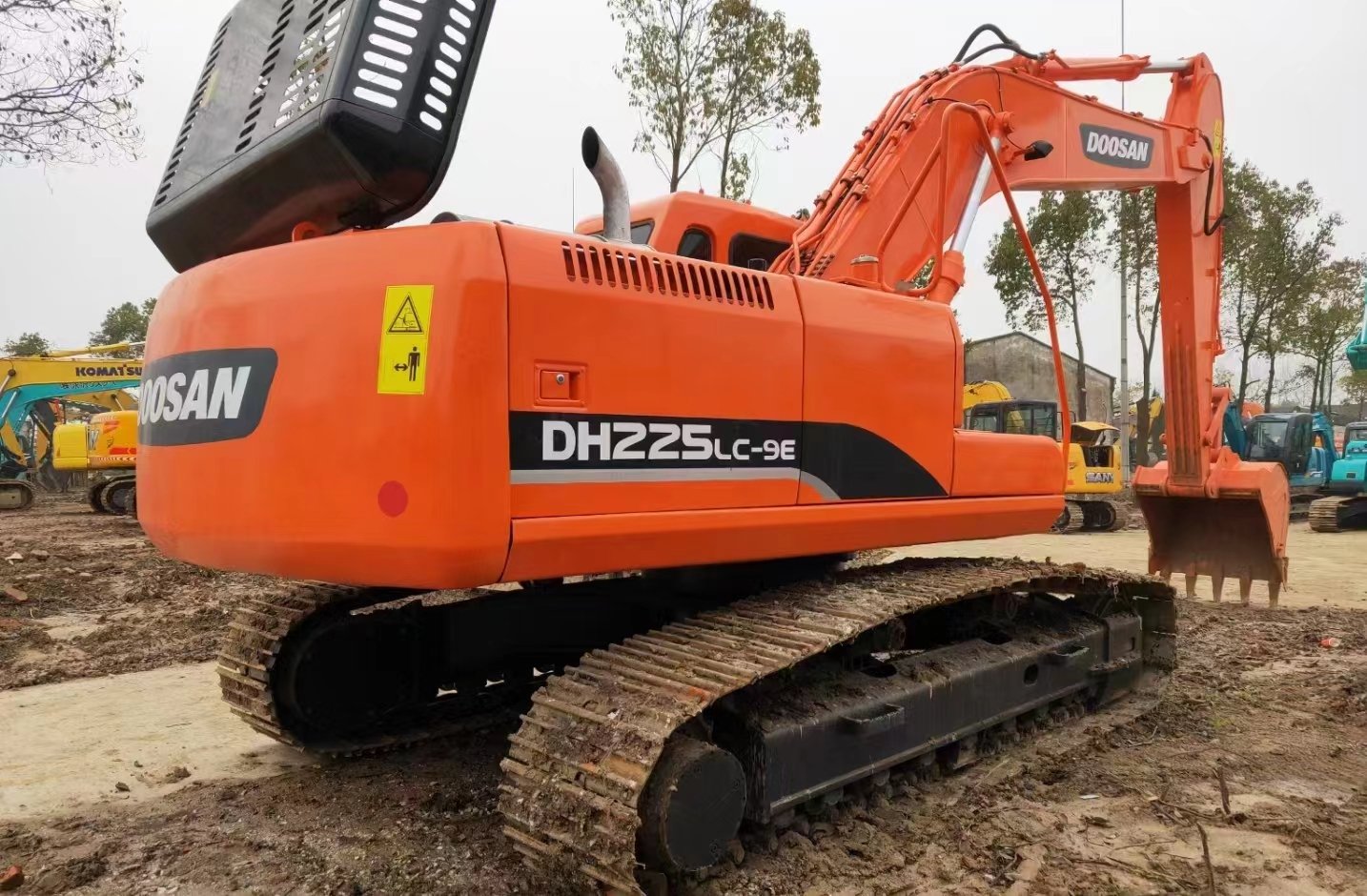  Used Doosan DH225-9 excavator