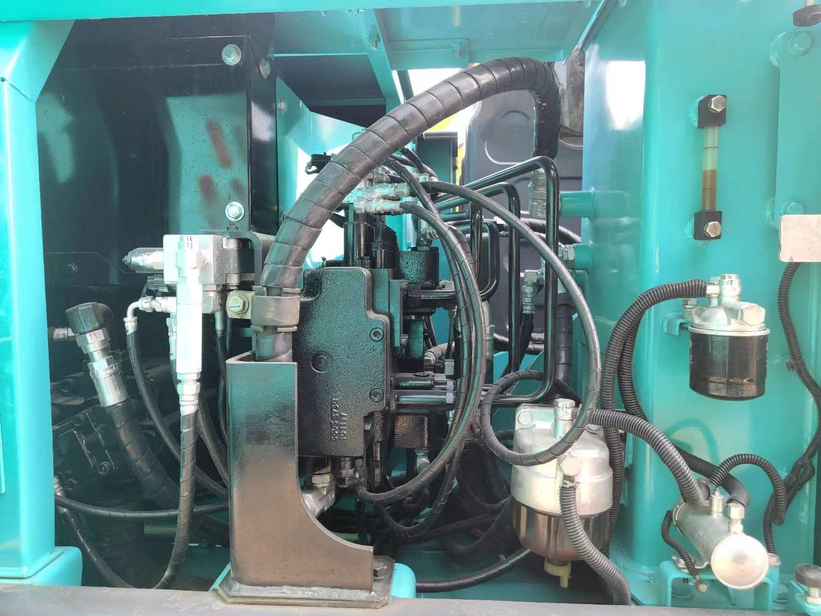 Used Kobelco sk75 excavator