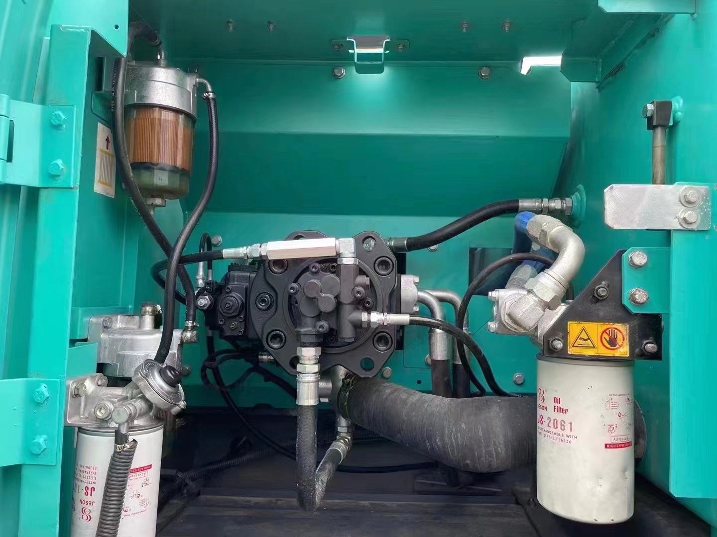 Used Kobelco sk210 excavator