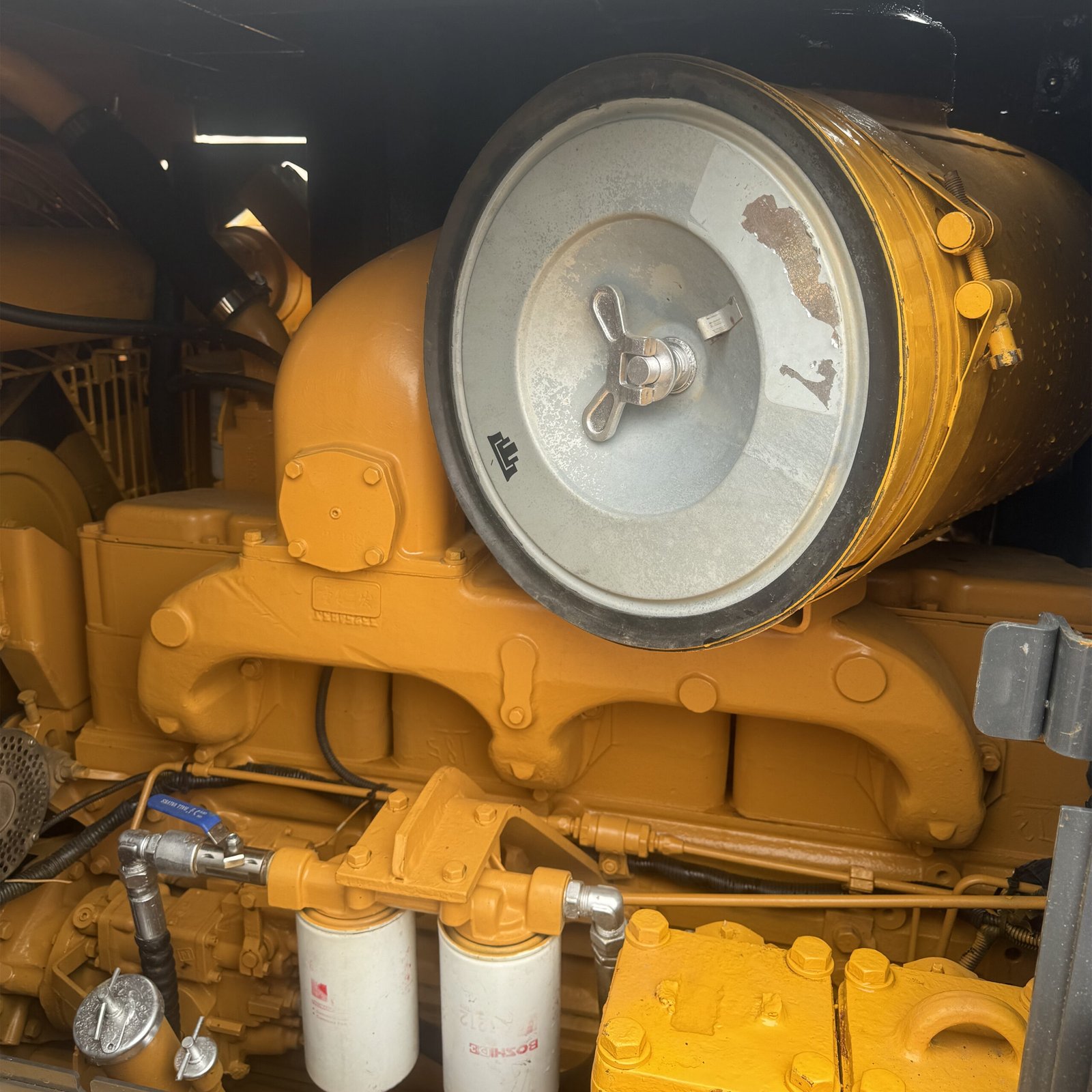 Used SHANTUI SD22 bulldozer