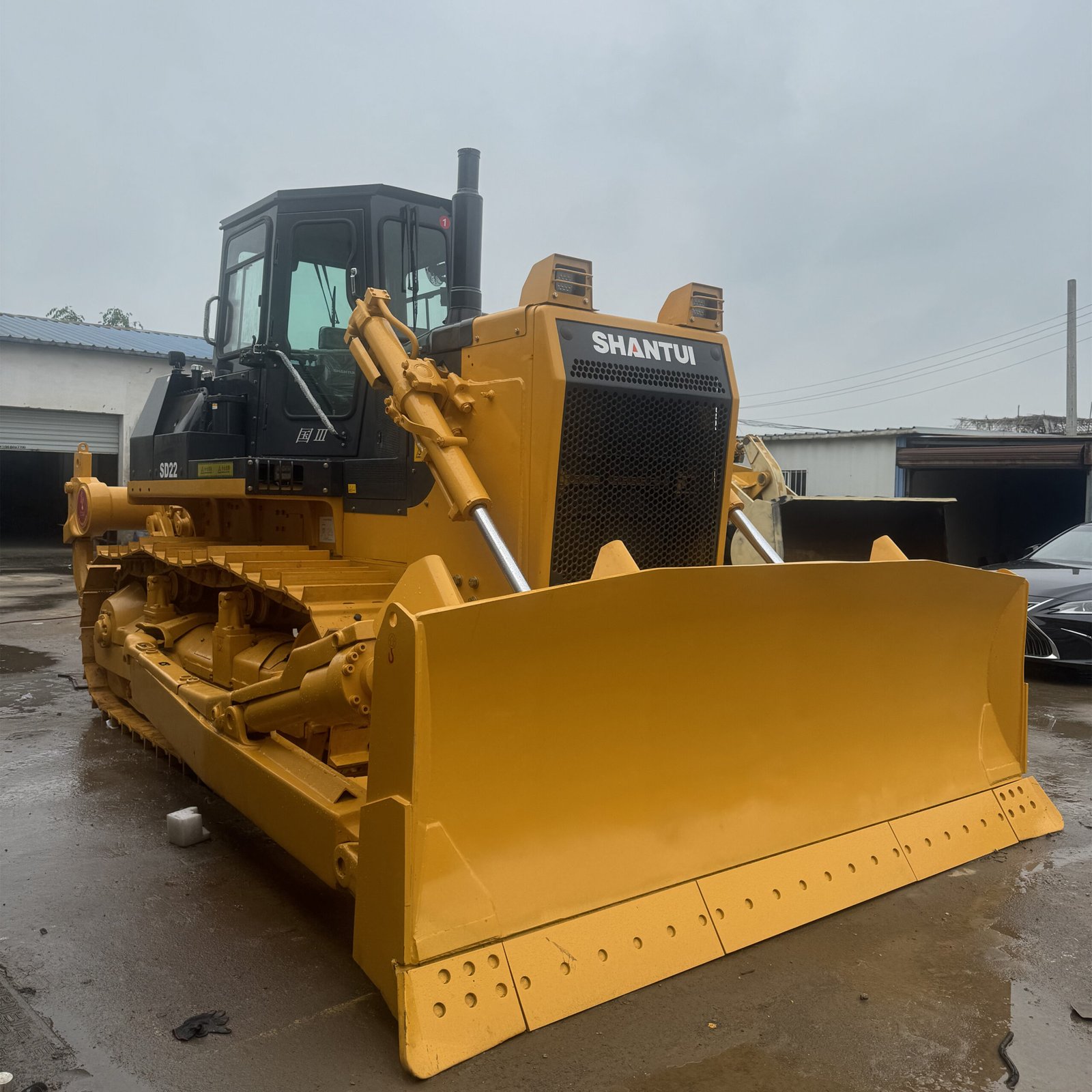 Used SHANTUI SD22 bulldozer